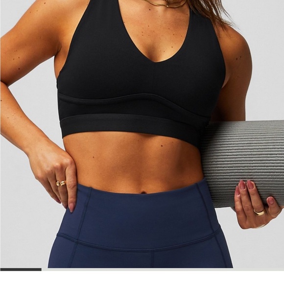 Fabletics All Day Every Day low impact bra - Picture 1 of 5